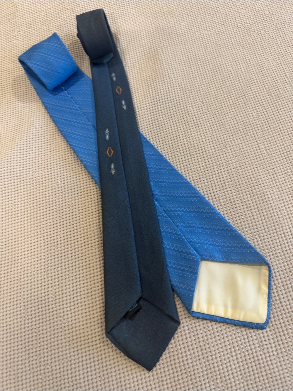LOFT Men's Dual Blue Patterned Tie Set